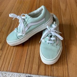 Minty Low Top Vans